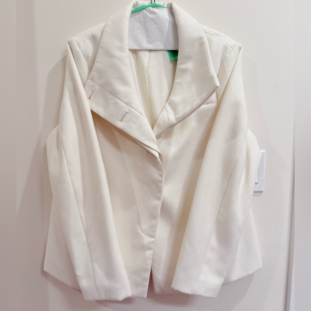 Elegant White Women's Jacket